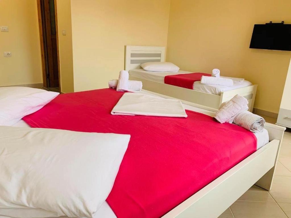 Mintt Hotel Ksamil Esterno foto