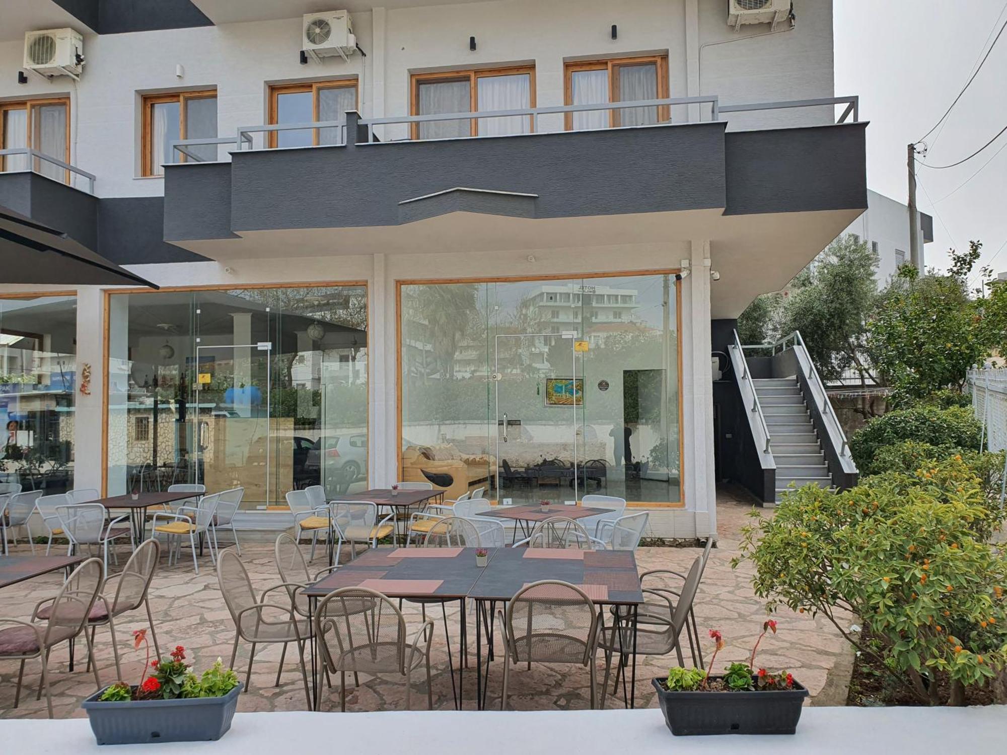 Mintt Hotel Ksamil Esterno foto