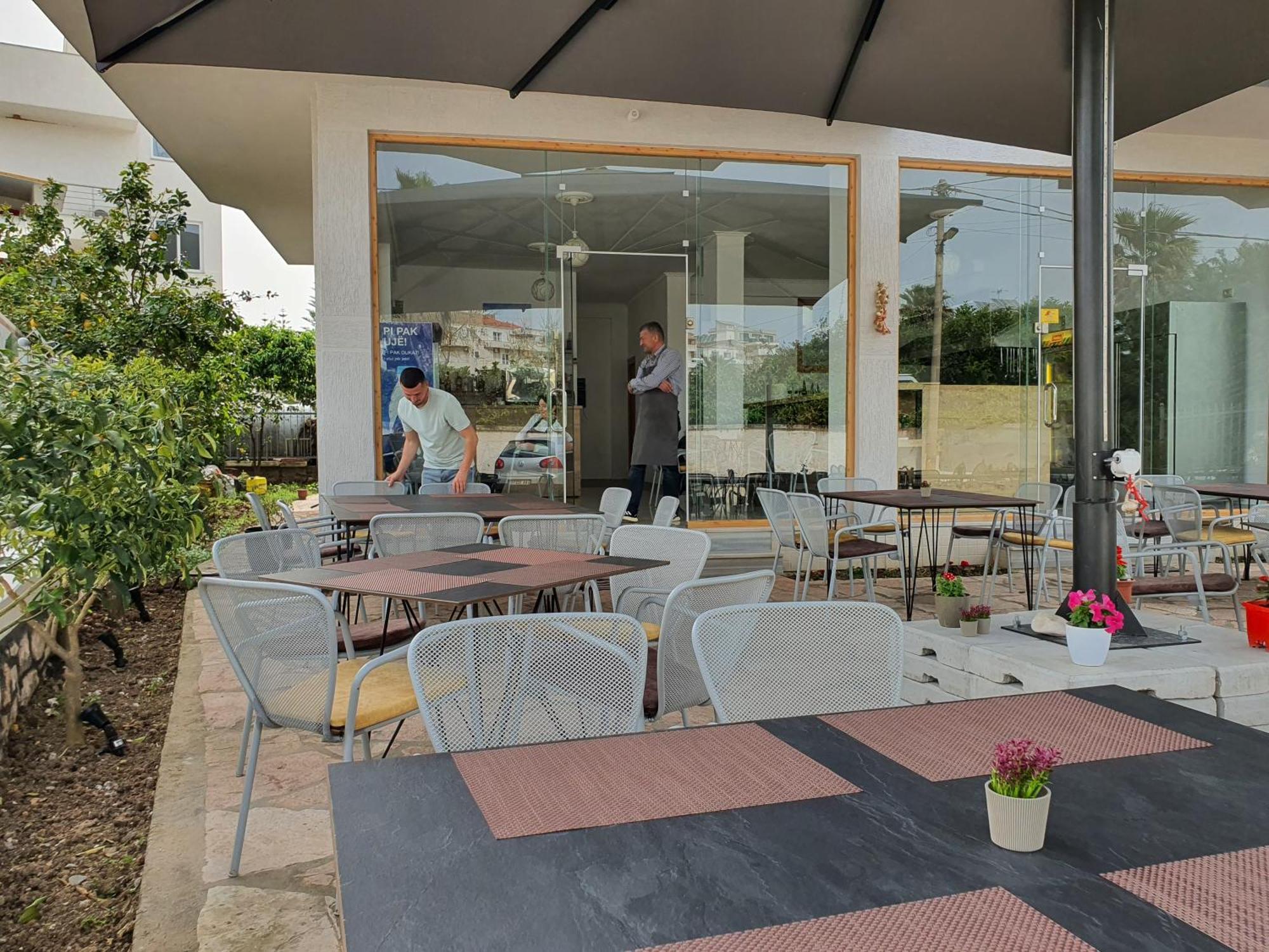 Mintt Hotel Ksamil Esterno foto